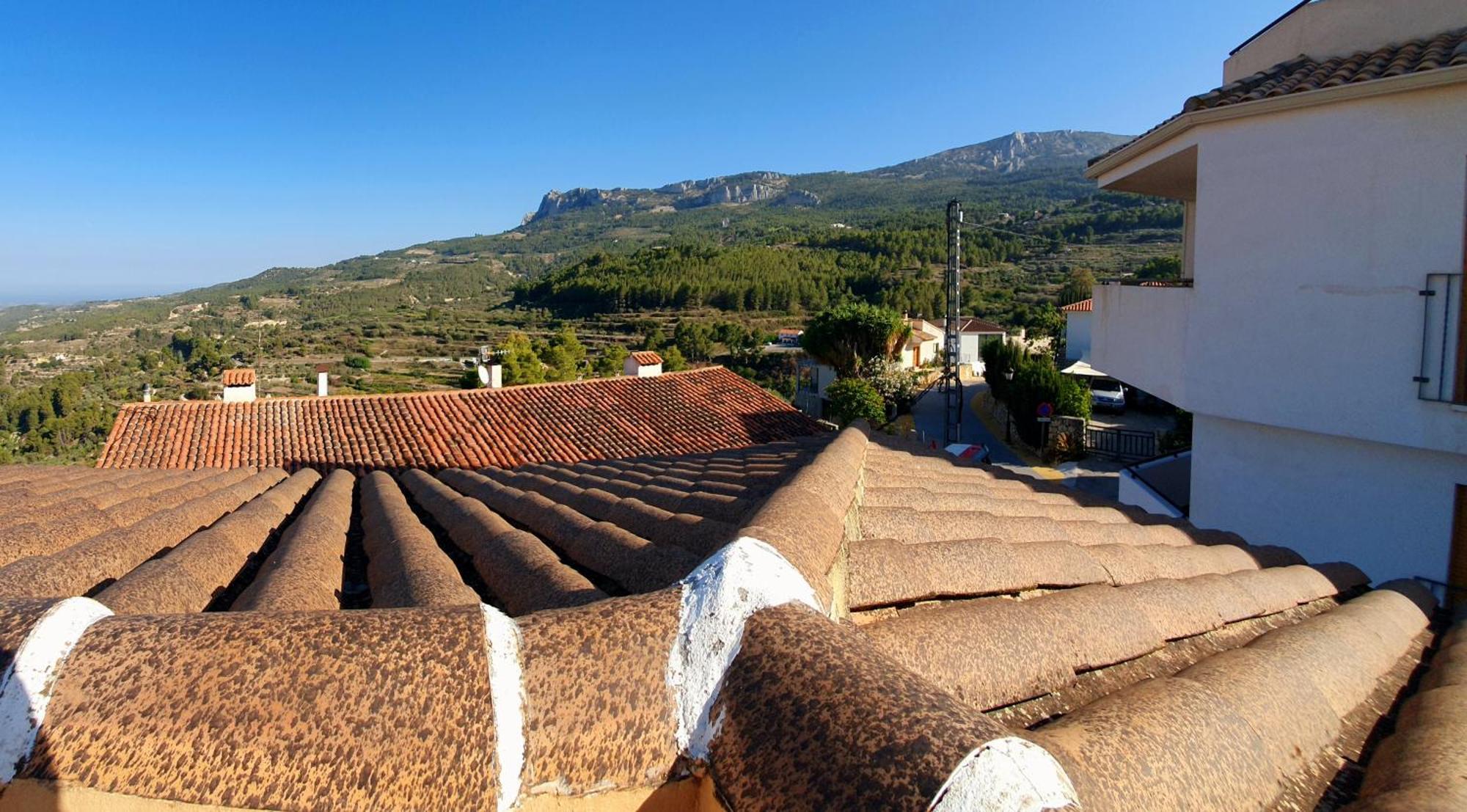 Atico Guadalest Rooftop Apartment With 360º Views And Art Esterno foto